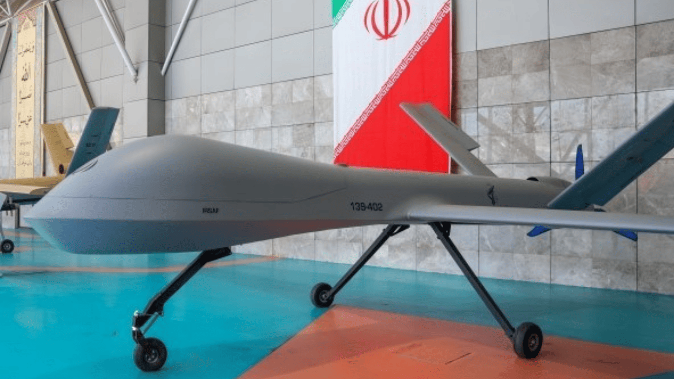 Drone Shahed-139 iraniano exposto no Parque Aeroespacial Nacional da Guarda Revolucionária Islâmica em agosto de 2024